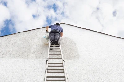 Peinture extérieure à Plouégat-Guérand — façades et ravalement